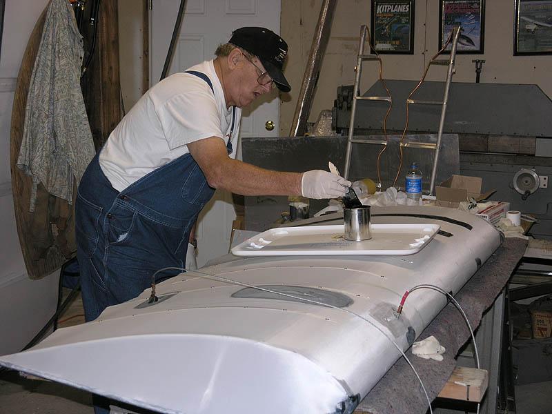 1aaaPA180716.jpg - Dad working on the covering.